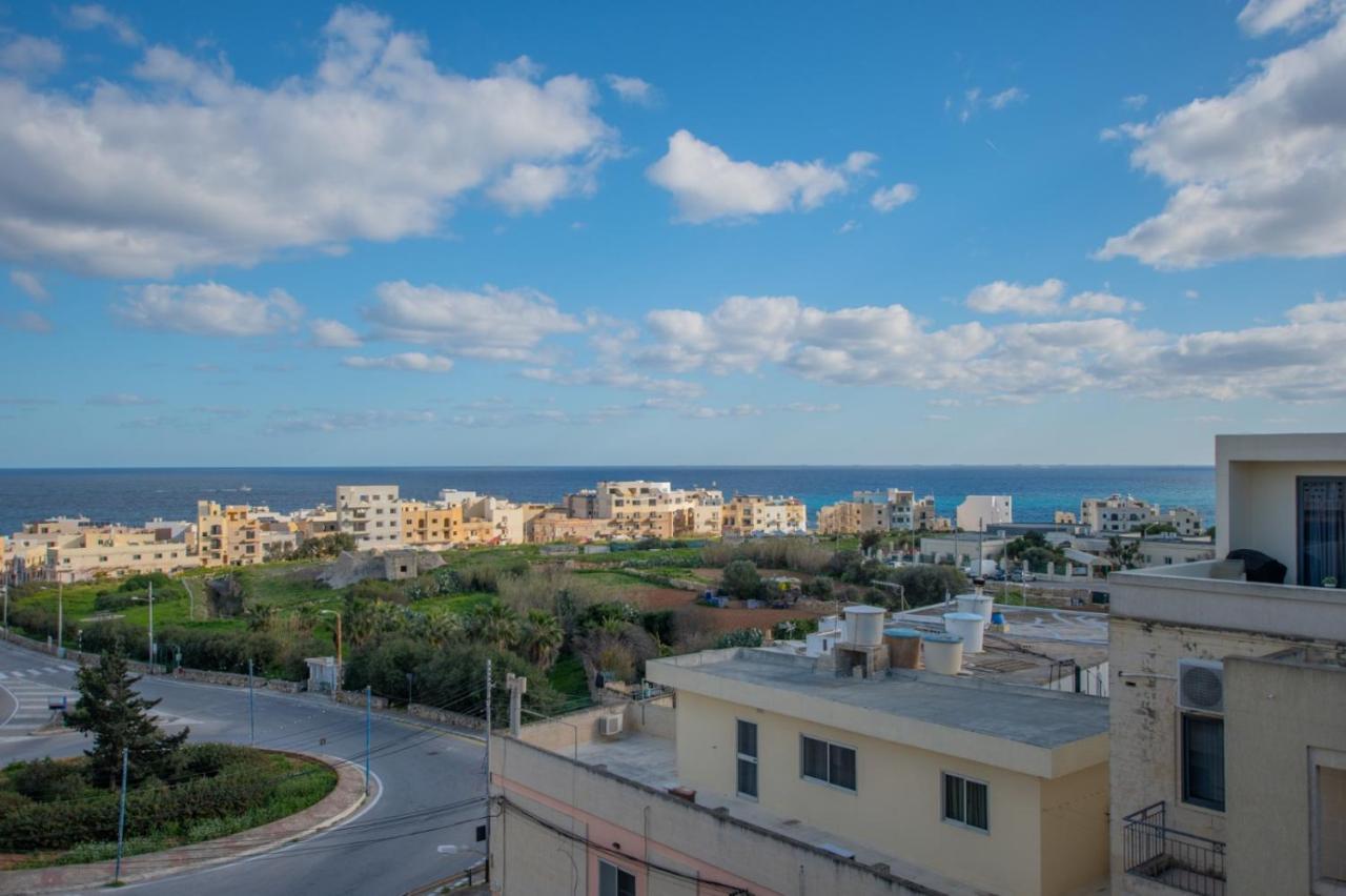 Appartamento Kernice Penthouse With Sea And Country Views Of Xghajra Esterno foto